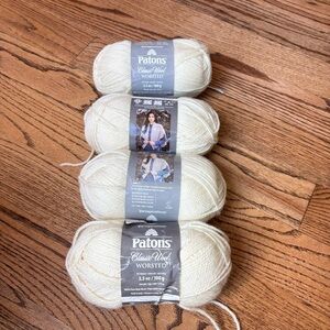 Patons Classic Wool Worsted Yarn Lot of 4 Cream Knitting Crochet Aran Colorway